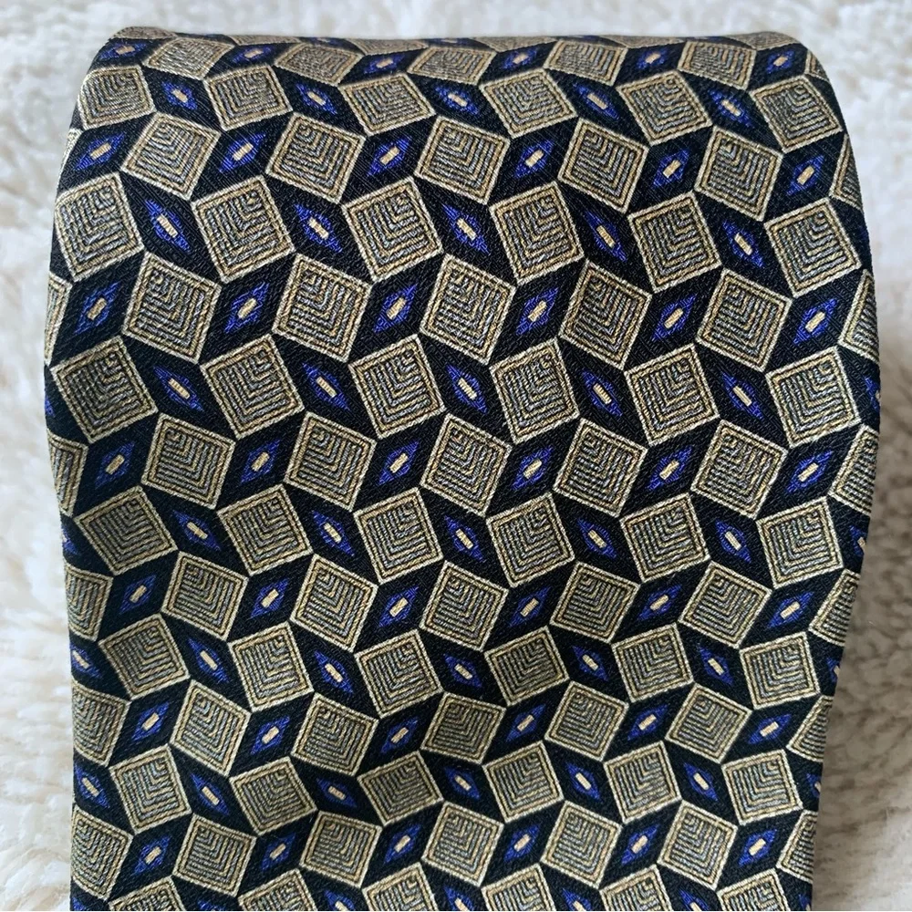 VTG Oscar de la Renta Silk Geometric Pattern Tie‎ in Gold and Navy